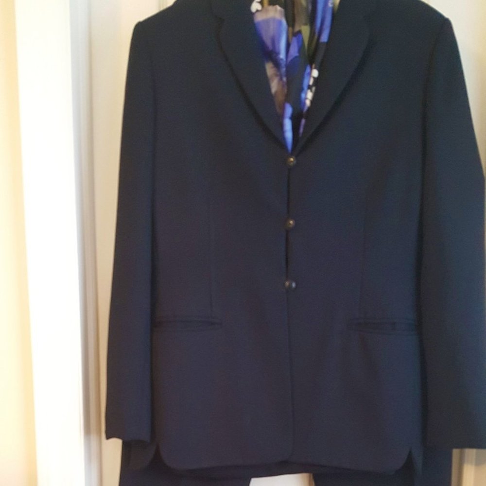 Size 10P Jones New York Navy Pants Suit